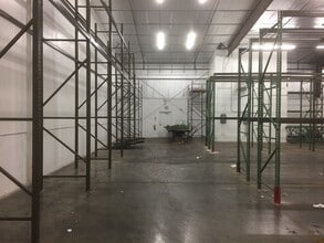 5112-5144 Le Tourneau Cir, Tampa, FL à louer Photo intérieure– Image 2 sur 6