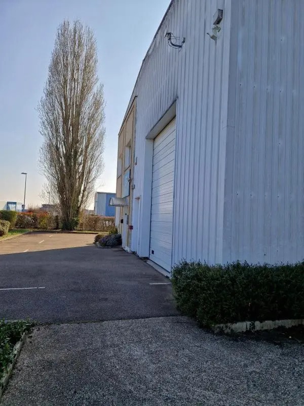 1 Zone D'Activite Des 4 Vents, Boissy-l'Aillerie à louer Photo de l’immeuble– Image 1 sur 20