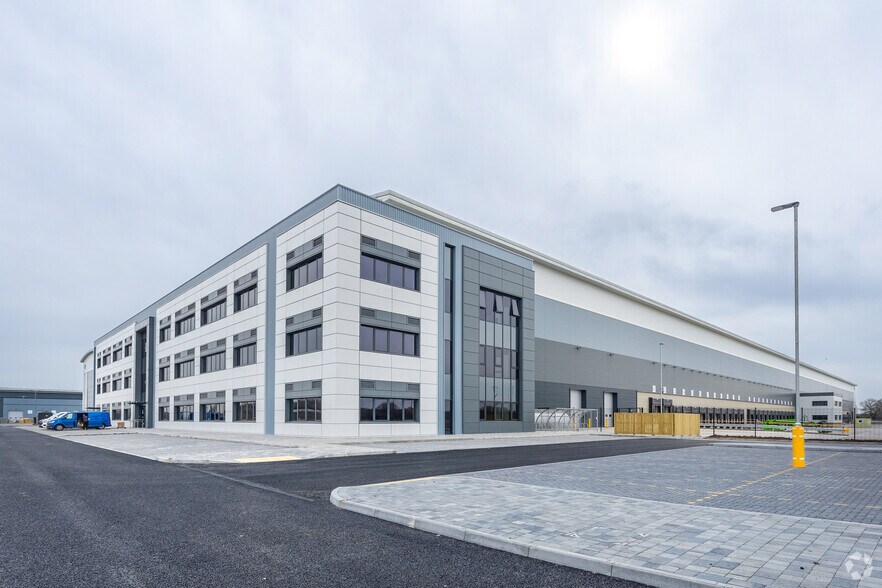 Sinfin Moor, Derby à louer - Photo de l’immeuble – Image 3 sur 3