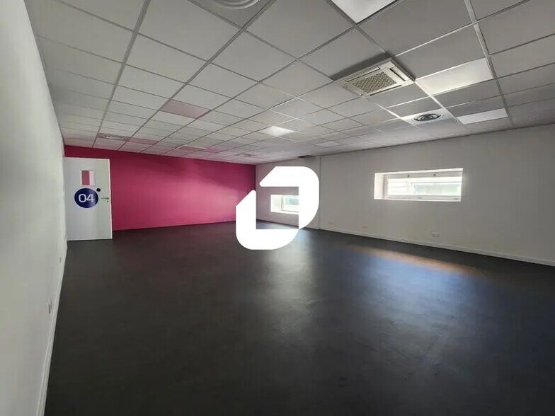 Bureau dans Bordeaux à louer - Photo intérieure – Image 3 sur 17