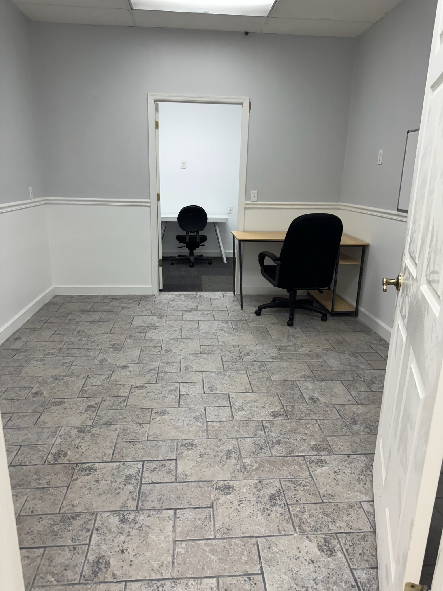 110 Athens St, Tarpon Springs, FL à louer Photo intérieure– Image 1 sur 1