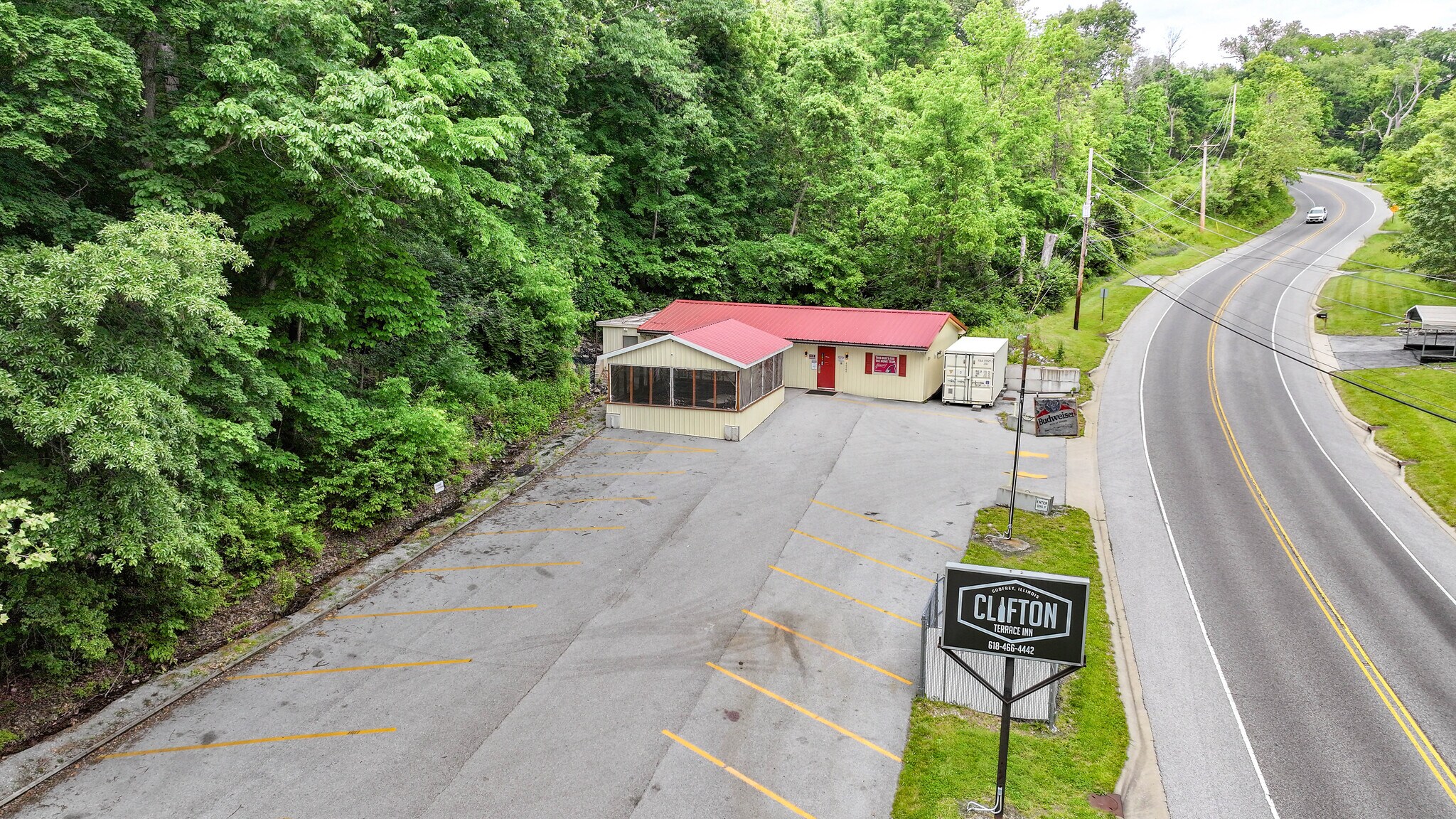 4922 Clifton Terrace Rd, Godfrey, IL à vendre Photo principale– Image 1 sur 34