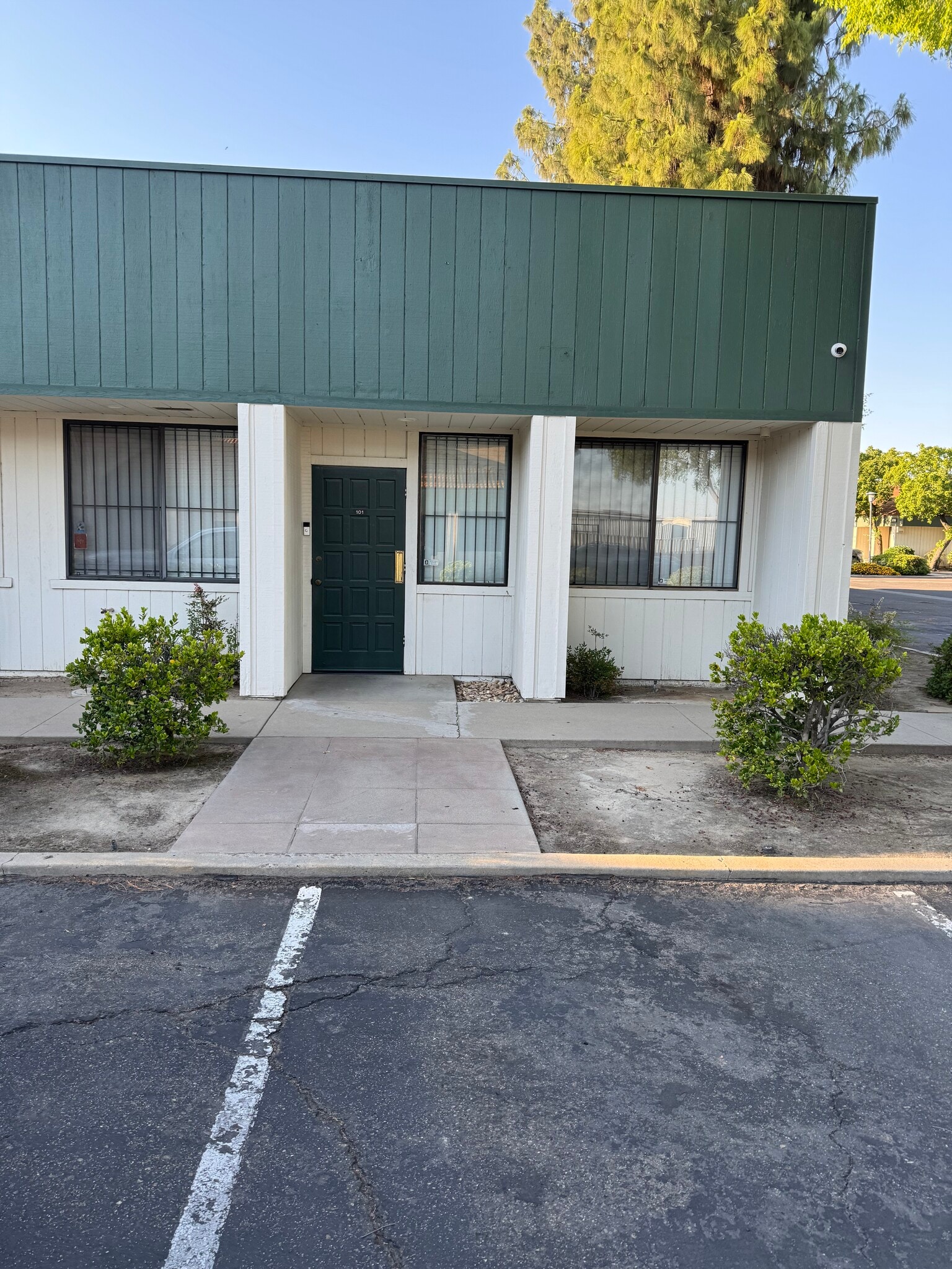 5744 E Shields Ave, Fresno, CA à louer Photo intérieure– Image 1 sur 15