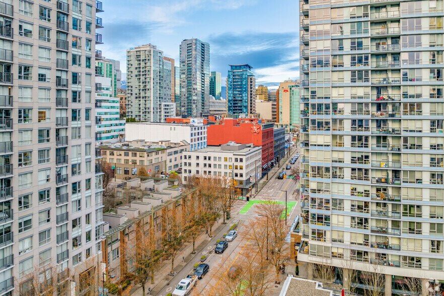 101 Smithe St, Vancouver, BC à louer - Photo de l’immeuble – Image 3 sur 3