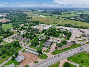 710 Hall Ave, Caldwell, TX - Vue aérienne vue de carte - Image1
