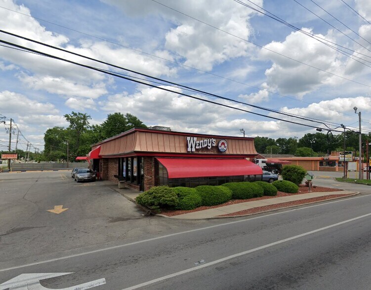 5101 Preston Hwy, Louisville, KY à louer - Photo de l’immeuble – Image 2 sur 5