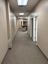 12211-12213 W Bell Rd, Surprise, AZ à louer Photo intérieure– Image 1 sur 6