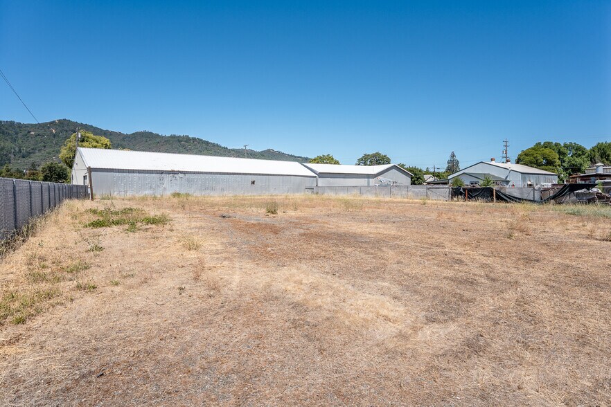 1080 Cunningham St, Ukiah, CA à vendre - Autre – Image 2 sur 2