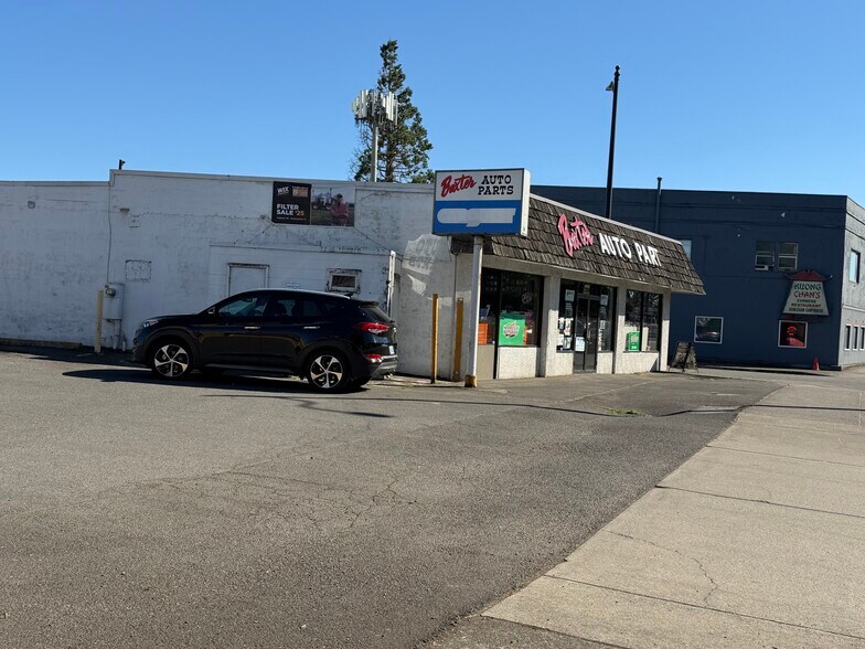 2320 Fairgrounds Rd NE, Salem, OR à vendre - Photo de l’immeuble – Image 2 sur 4