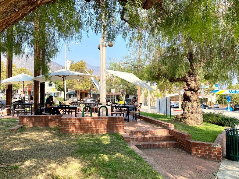 5-11 Kersting Ct, Sierra Madre, CA à louer - Autre – Image 3 sur 6