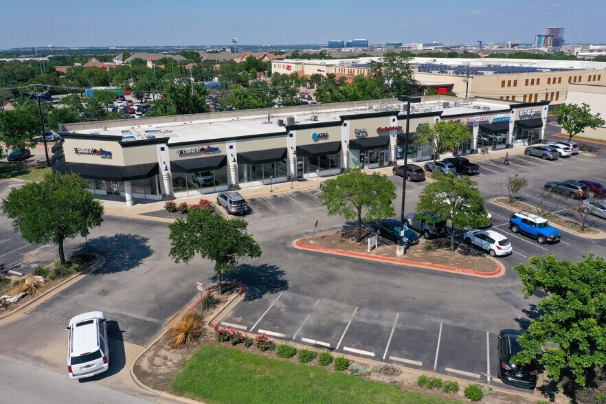 10001 Research Blvd, Austin, TX à louer - Photo de l’immeuble – Image 3 sur 10