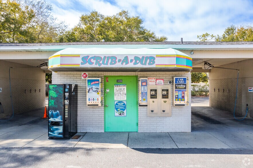 1496 Seminole Blvd, Largo, FL à vendre - Photo de l’immeuble – Image 2 sur 12