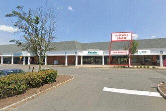 295-335 Princeton Hightstown Rd, West Windsor, NJ à louer Photo de l’immeuble– Image 1 sur 2