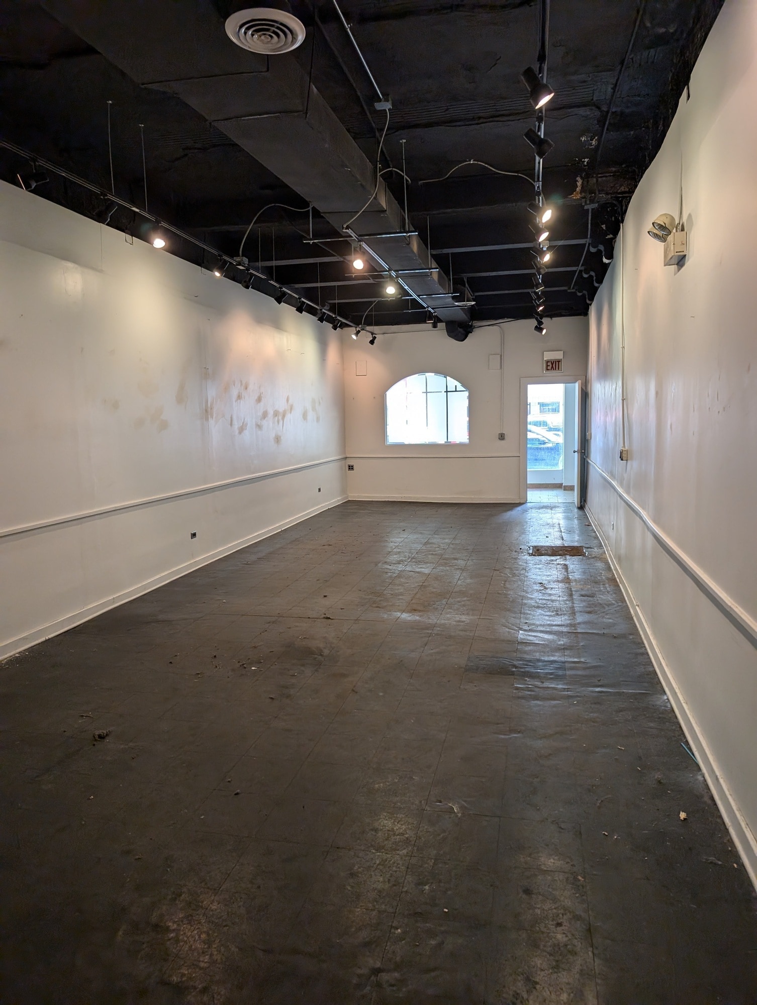 4138 N Sheridan Rd, Chicago, IL à louer Photo intérieure– Image 1 sur 3