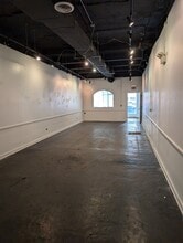 4138 N Sheridan Rd, Chicago, IL à louer Photo intérieure– Image 1 sur 3