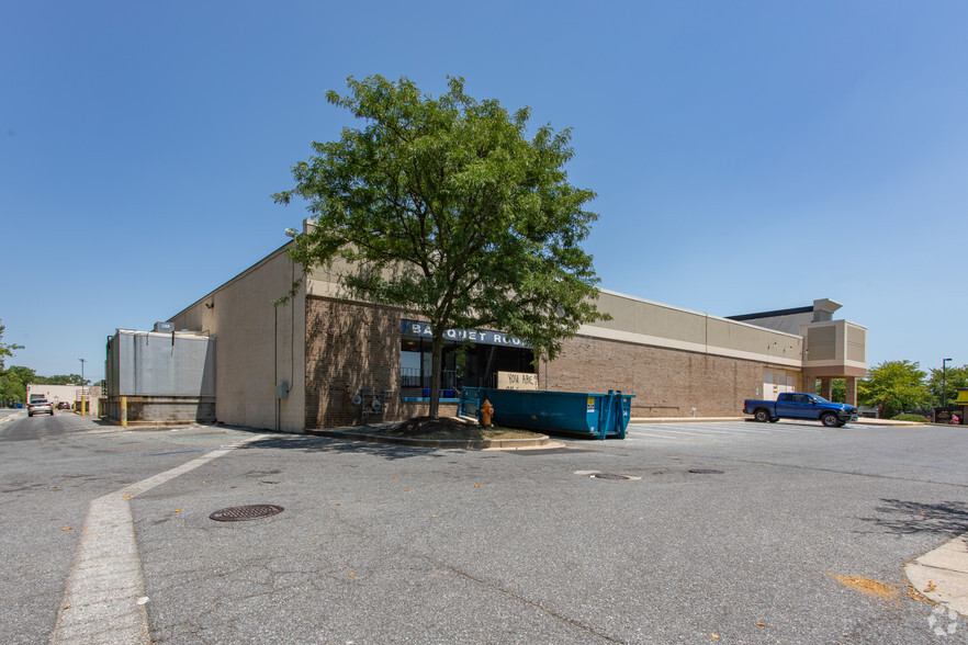 8704-8820 Belair Rd, White Marsh, MD à louer - Photo de l’immeuble – Image 3 sur 10
