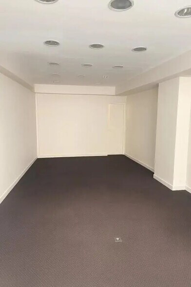 22 Rue Croix Des Petits Champs, Paris à louer - Photo intérieure – Image 3 sur 3