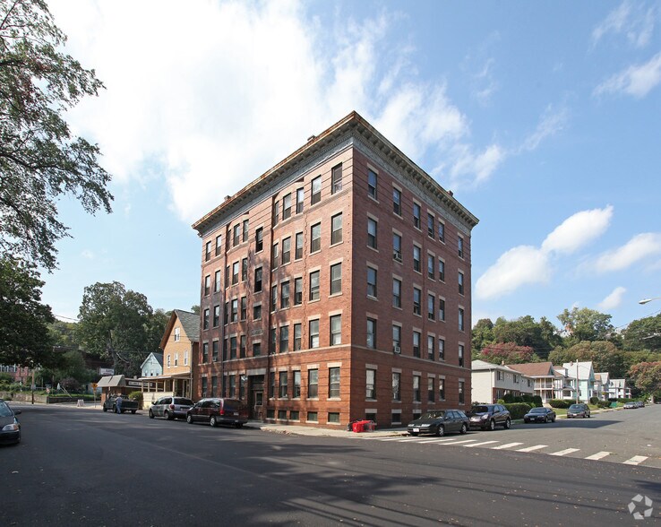 859-861 Main St, Holyoke, MA à vendre - Photo de l’immeuble – Image 3 sur 3