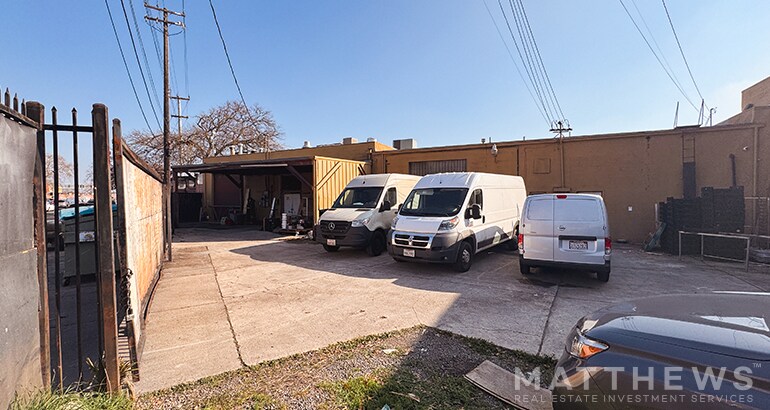 1425 Del Paso Blvd, Sacramento, CA à vendre - Photo de l’immeuble – Image 3 sur 4