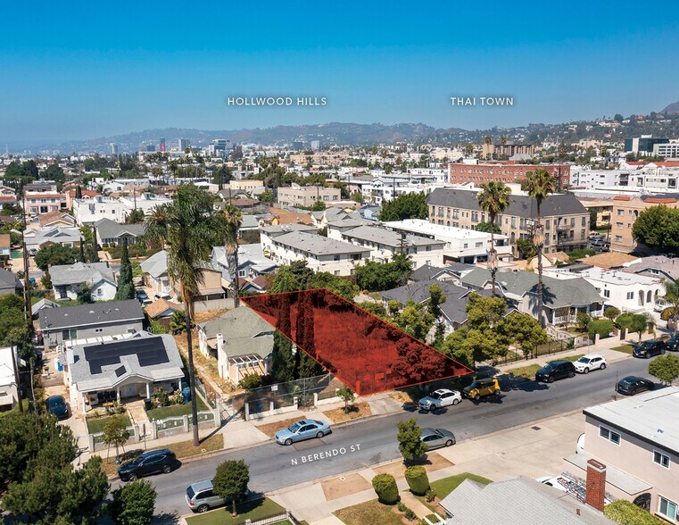 1165 N Berendo St, Los Angeles, CA à vendre - Photo de l’immeuble – Image 2 sur 12