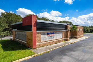 Plus de détails pour 8905 20th St, Vero Beach, FL - Local commercial à louer