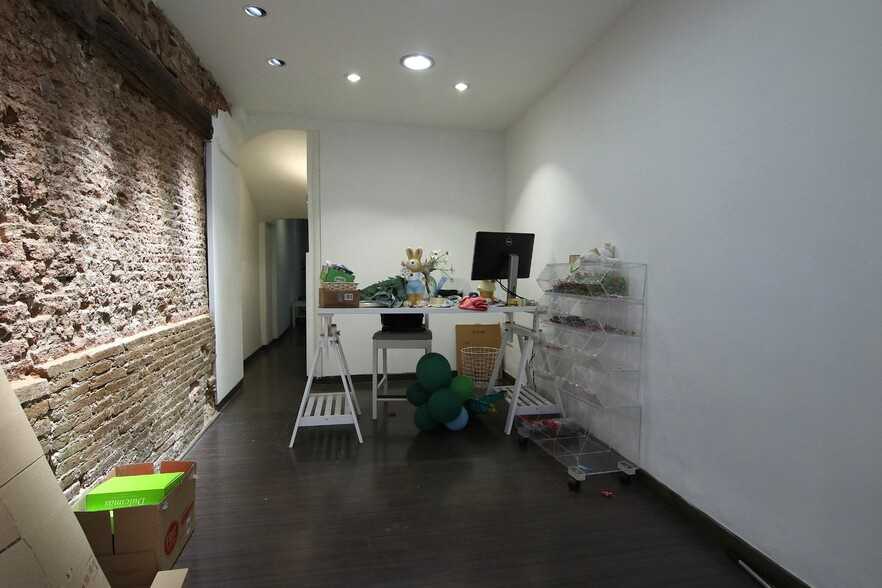View Photo
