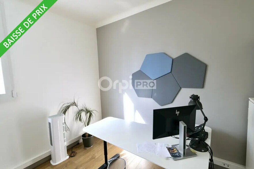 Bureau dans Saint-Herblain à louer - Photo de l’immeuble – Image 2 sur 9