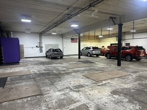 16 Beaver Brook Rd, Danbury, CT à louer Photo intérieure– Image 2 sur 5