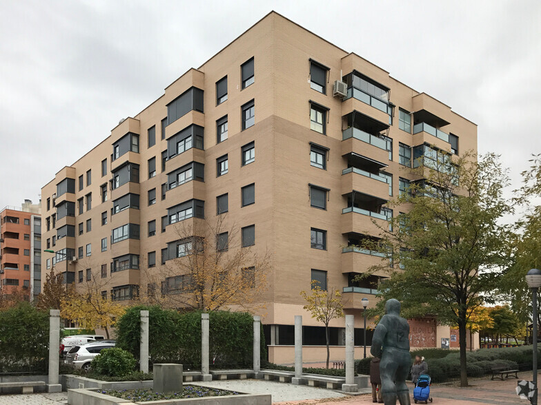 Plaza del Mar Caspio, 1, Coslada, Madrid à vendre - Photo principale – Image 1 sur 1