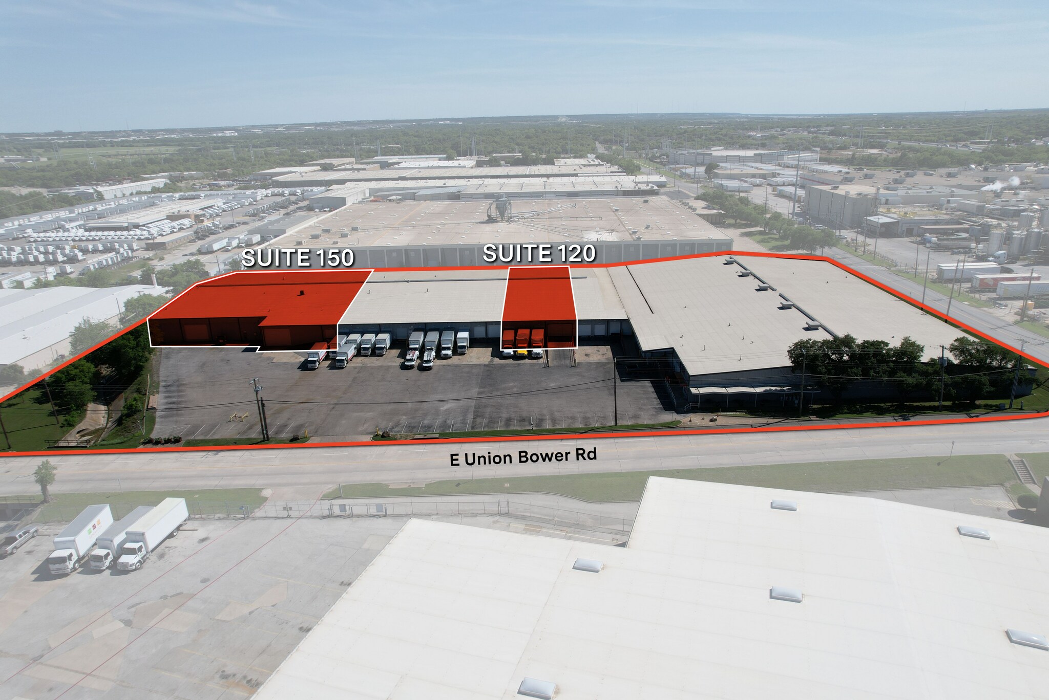 2100 E Union Bower Rd, Irving, TX à louer Photo de l’immeuble– Image 1 sur 12