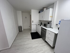 Unit C Blackett St, Manchester à louer Photo intérieure– Image 2 sur 5