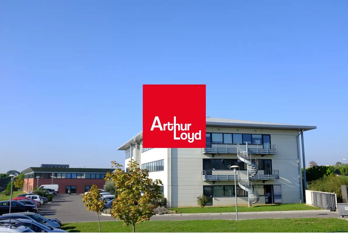 Bureau dans Marseille à louer Photo principale– Image 1 sur 5