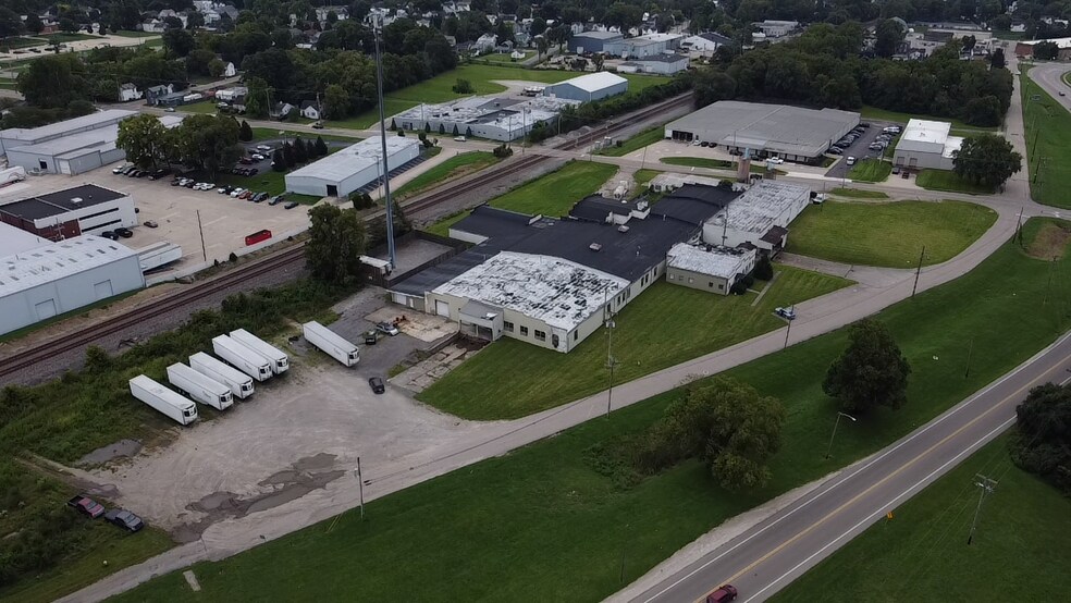 1010 N 4th St, Miamisburg, OH à vendre - Photo de l’immeuble – Image 3 sur 11