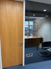 1 Cadence Park Plz, Michigan City, IN à louer Photo intérieure– Image 2 sur 11