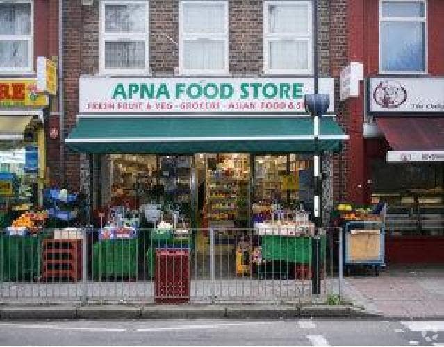 337 Vicarage Farm Rd, Hounslow à louer Photo principale– Image 1 sur 7