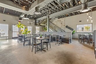 3006 Barron Rd, College Station, TX à vendre Photo intérieure– Image 2 sur 6