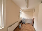 First Floor, 409-411 Brixton Road, London SW9 7DG 5