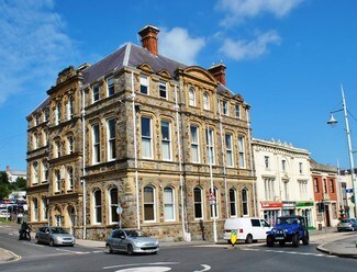Plus de détails pour Bridge St, Bideford - Bureau à louer