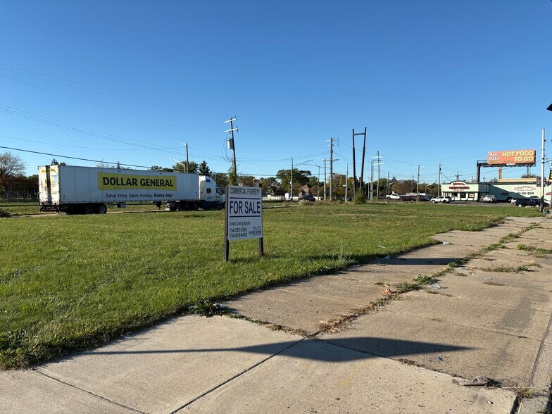 14438 Harper Ave, Detroit, MI à vendre - Photo de l’immeuble – Image 1 sur 5