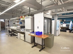 3730 Forest Park Ave, Saint Louis, MO à louer Photo intérieure– Image 2 sur 5