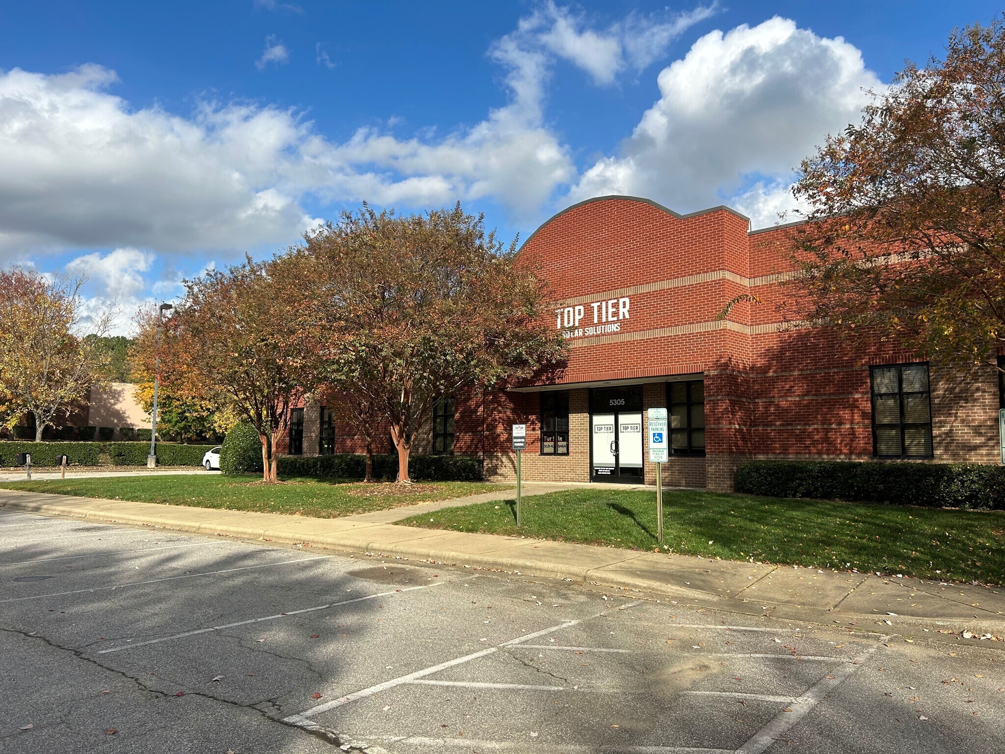 5305-5311 Raynor Rd, Garner, NC à vendre Photo de l’immeuble– Image 1 sur 17