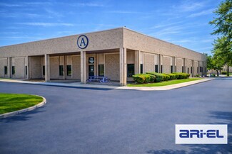 Plus de détails pour 37703-37713 Schoolcraft Rd, Livonia, MI - Local d'activités à louer