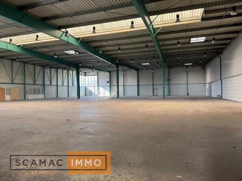 205 Rue De La Motte, 77550 Moissy-Cramayel, Moissy-Cramayel à louer - Photo de l’immeuble – Image 1 sur 6