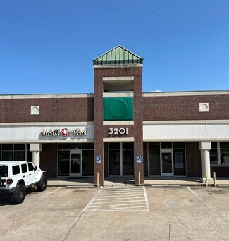 Plus de détails pour 3201 W 7th Ave, Corsicana, TX - Bureau/Local commercial à louer