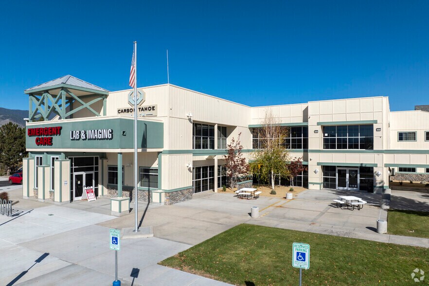 925 Ironwood Dr, Minden, NV à louer - Photo principale – Image 1 sur 5