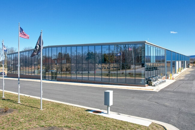 Plus de détails pour 410 Jack Enders Blvd, Berryville, VA - Industriel/Logistique à vendre
