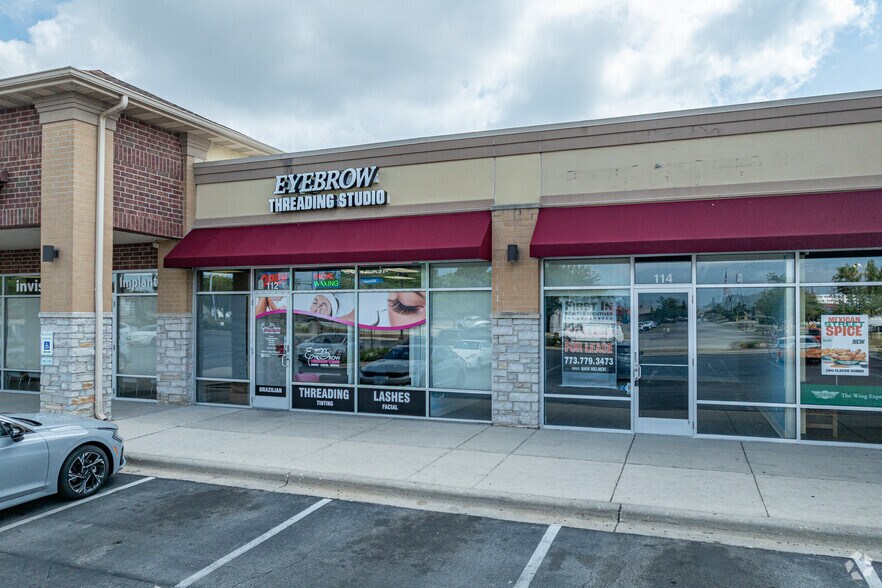 2410 W Jefferson St, Joliet, IL à louer - Photo de l’immeuble – Image 3 sur 5