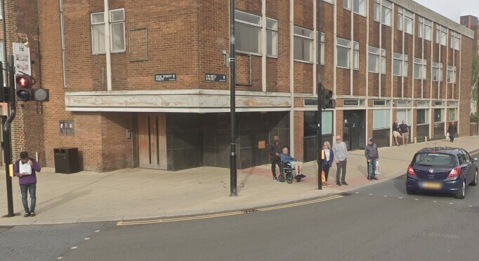 4 High St N, Dunstable à louer - Photo de l’immeuble – Image 2 sur 4