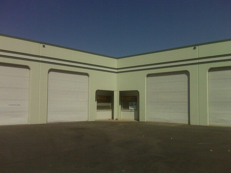 6101 Enterprise Dr, Diamond Springs, CA à louer - Photo de l’immeuble – Image 2 sur 2