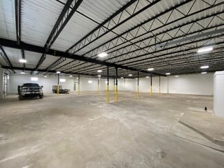 Plus de détails pour 20 Lexington Pl, Austintown, OH - Industriel/Logistique à louer